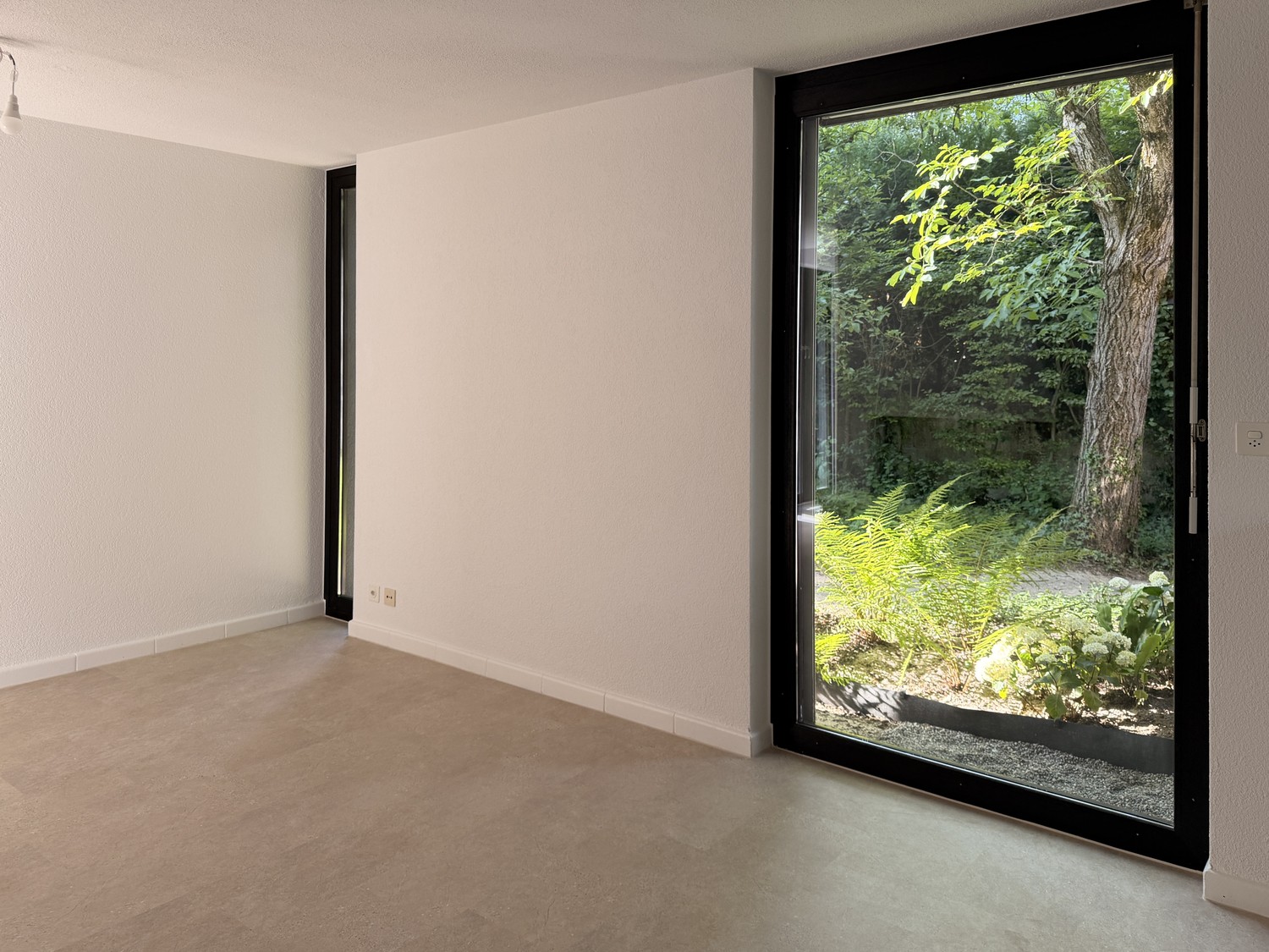 5 rooms single house