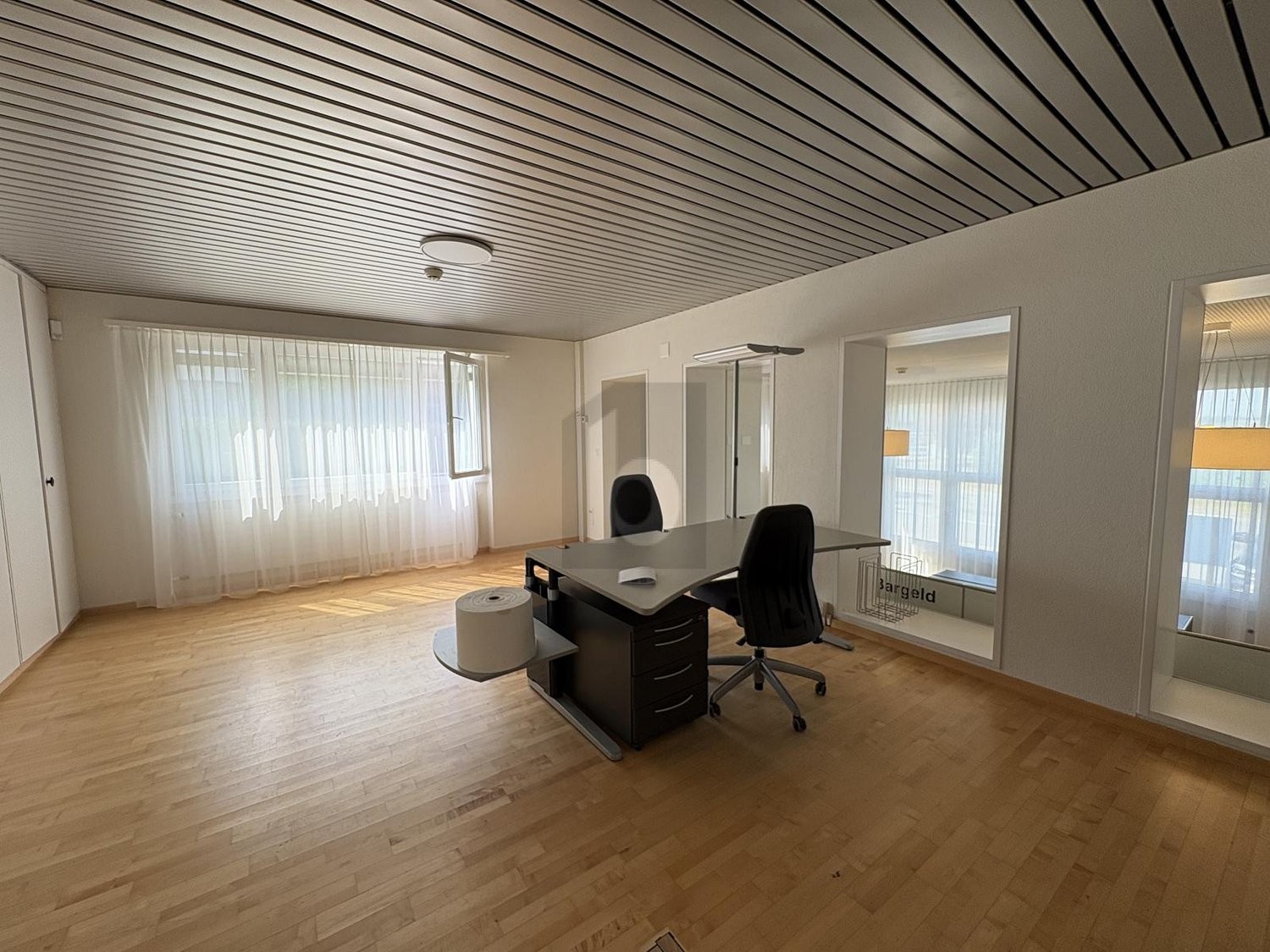 380m² office, Foto 3 von 4
