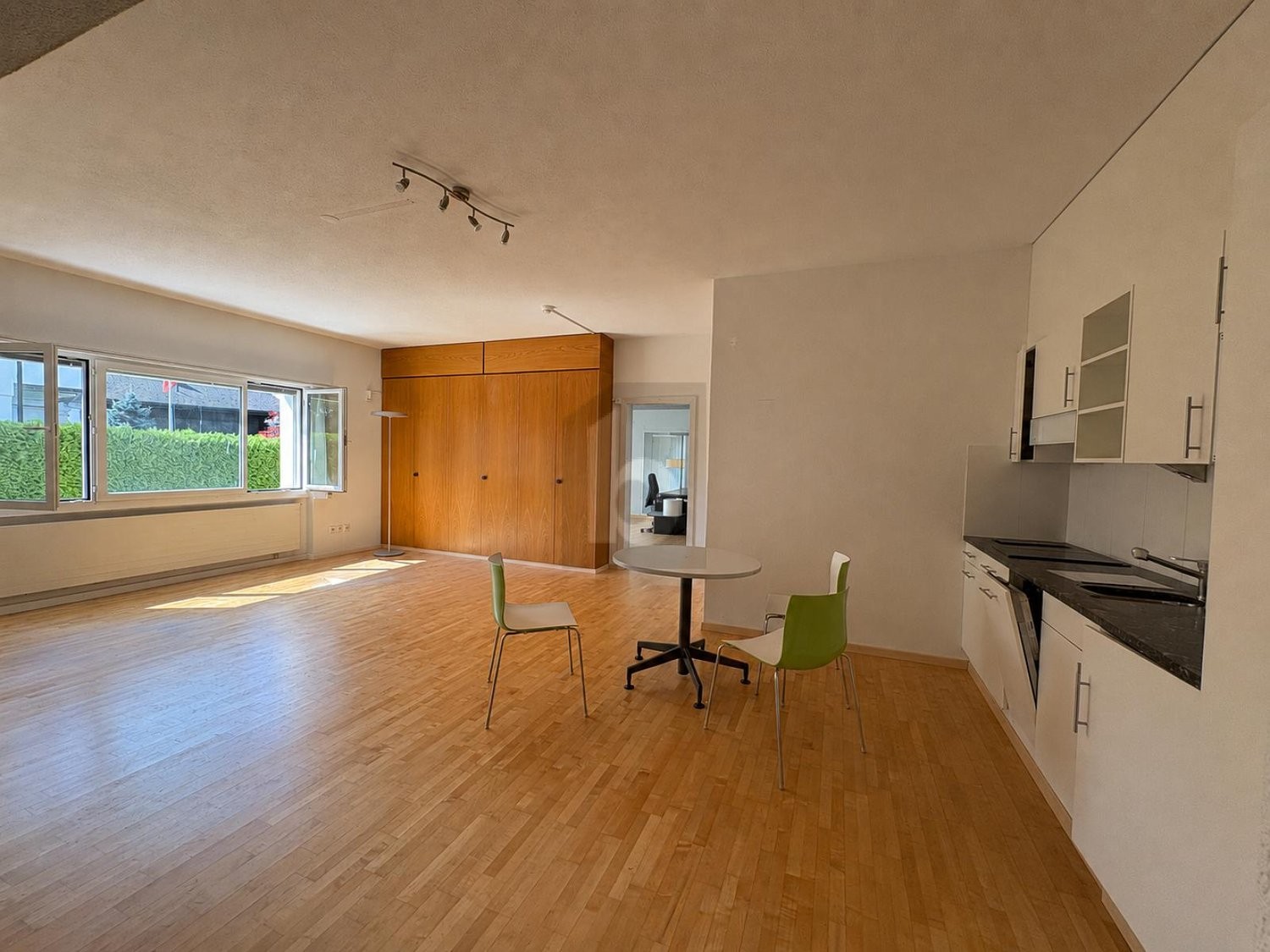 380m² office, Foto 2 von 4