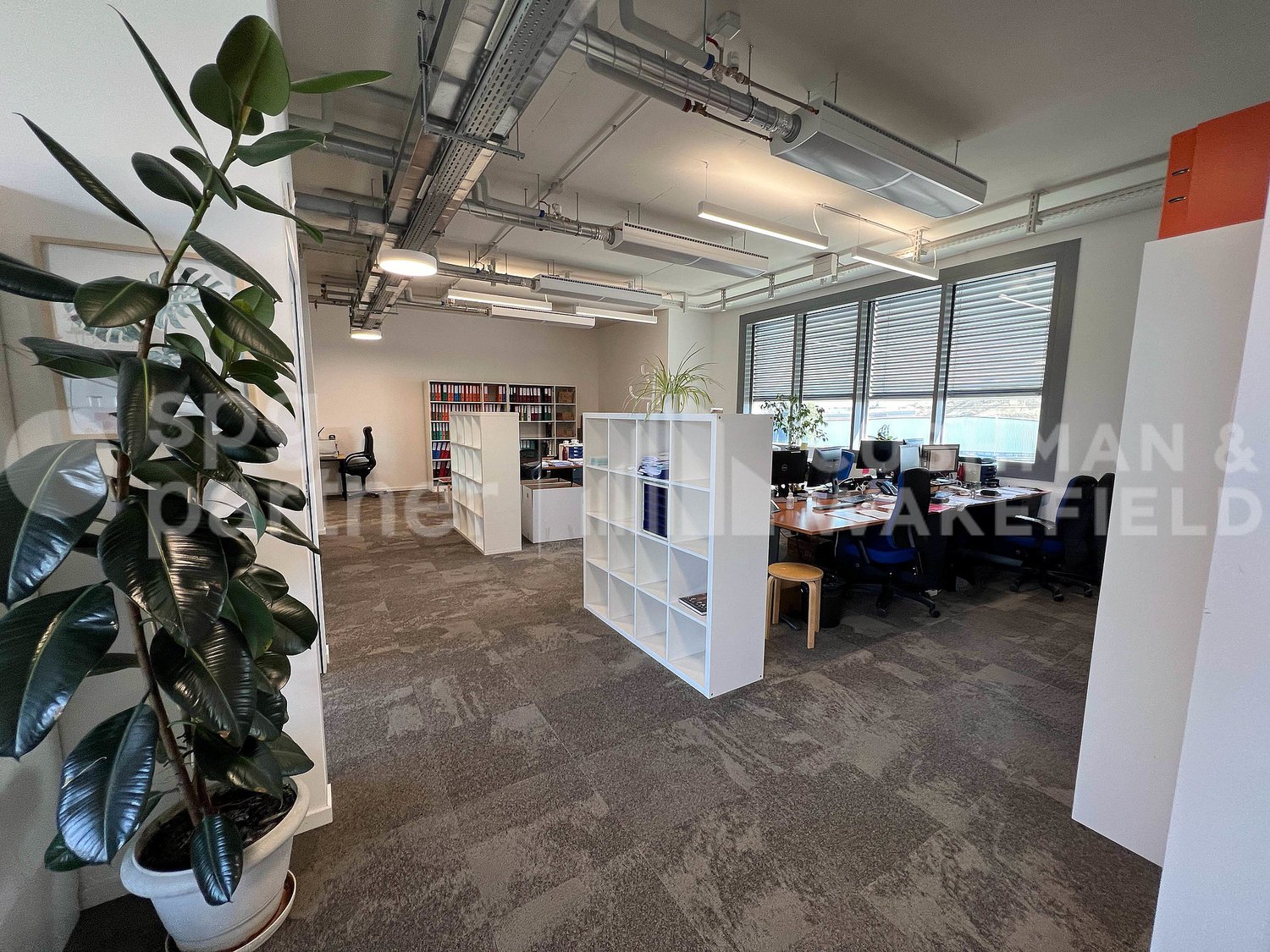 298m² office, Foto 5 von 10