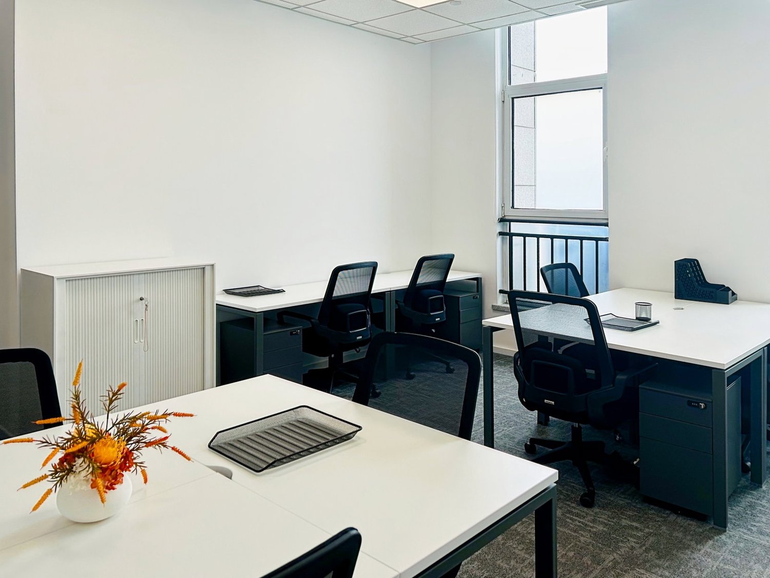 150m² office