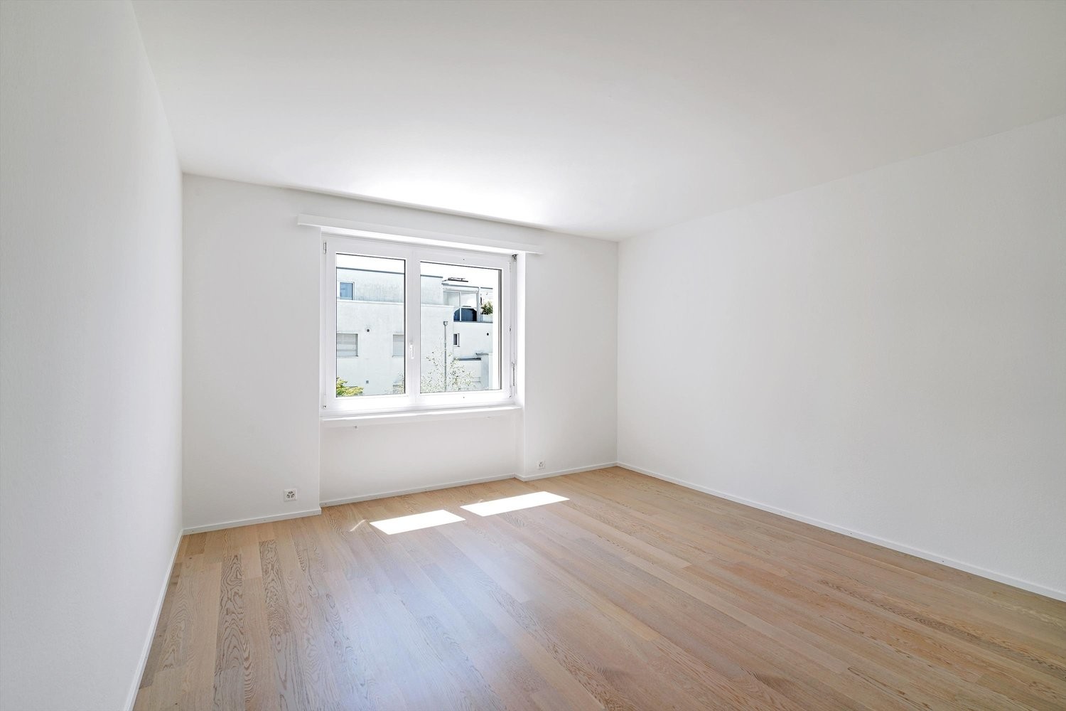 Appartement en attique de 6 pièces