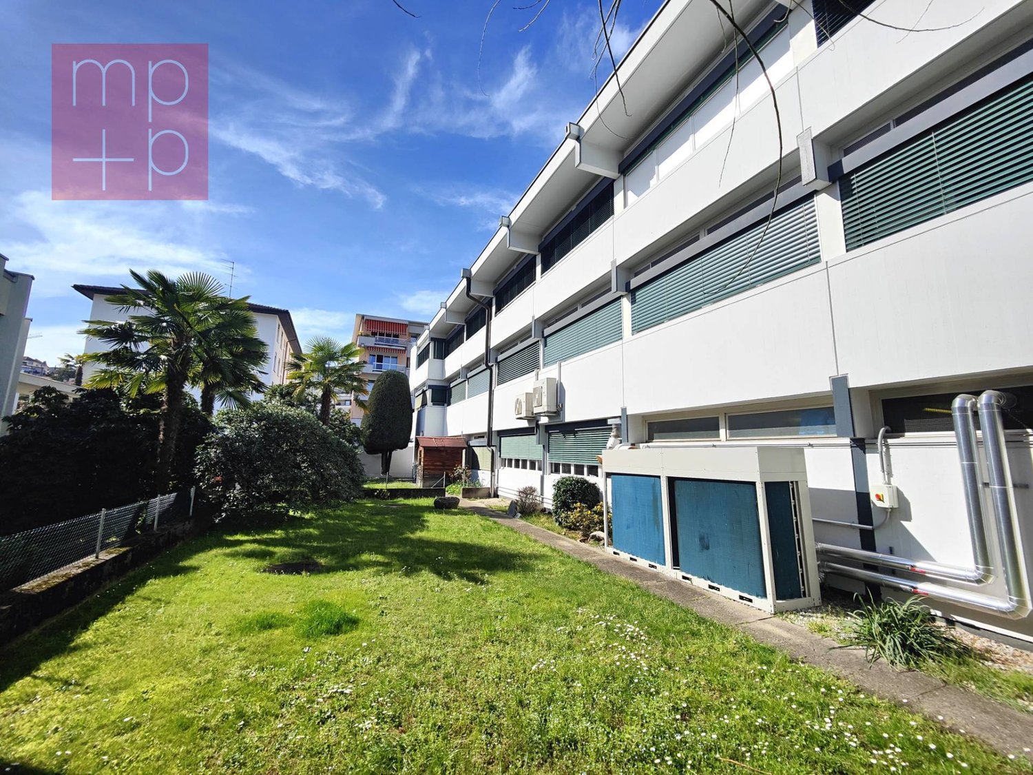 1324m² shop, Foto 4 von 8