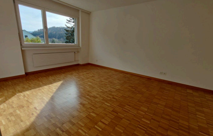 4 ½ rooms apartment, Foto 3 von 10