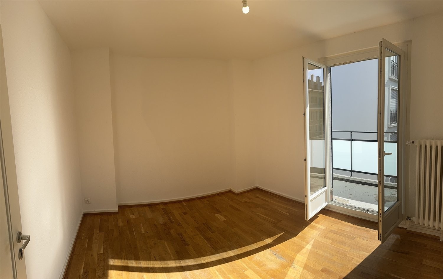 2-Zimmer-Wohnung, Foto 3 von 4