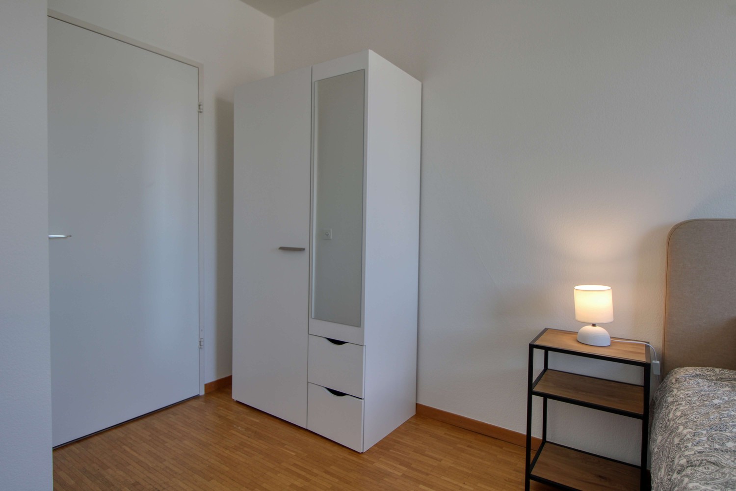 Zimmer in einer Wohngemeinschaft, Foto 3 von 10