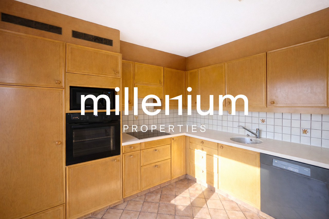 6-Zimmer-Einfamilienhaus