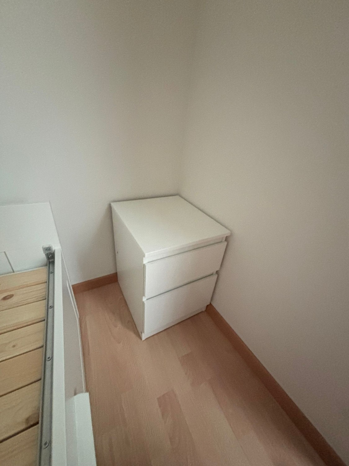 1 room single room