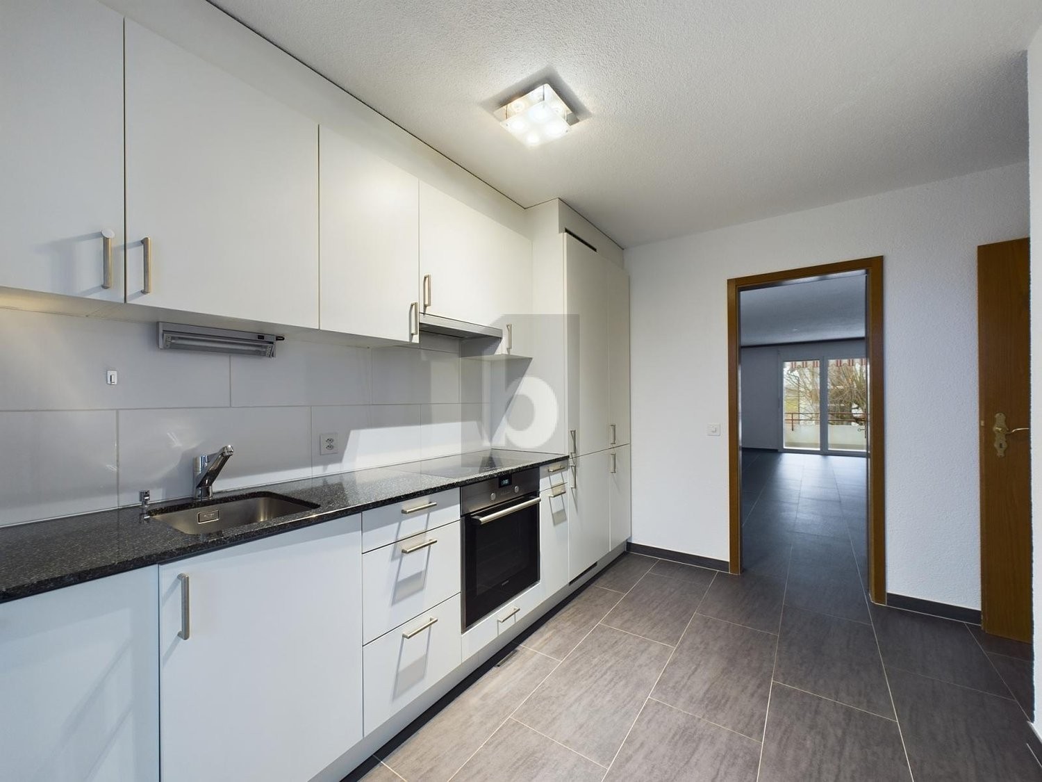 4 ½ rooms apartment, Foto 1 von 4