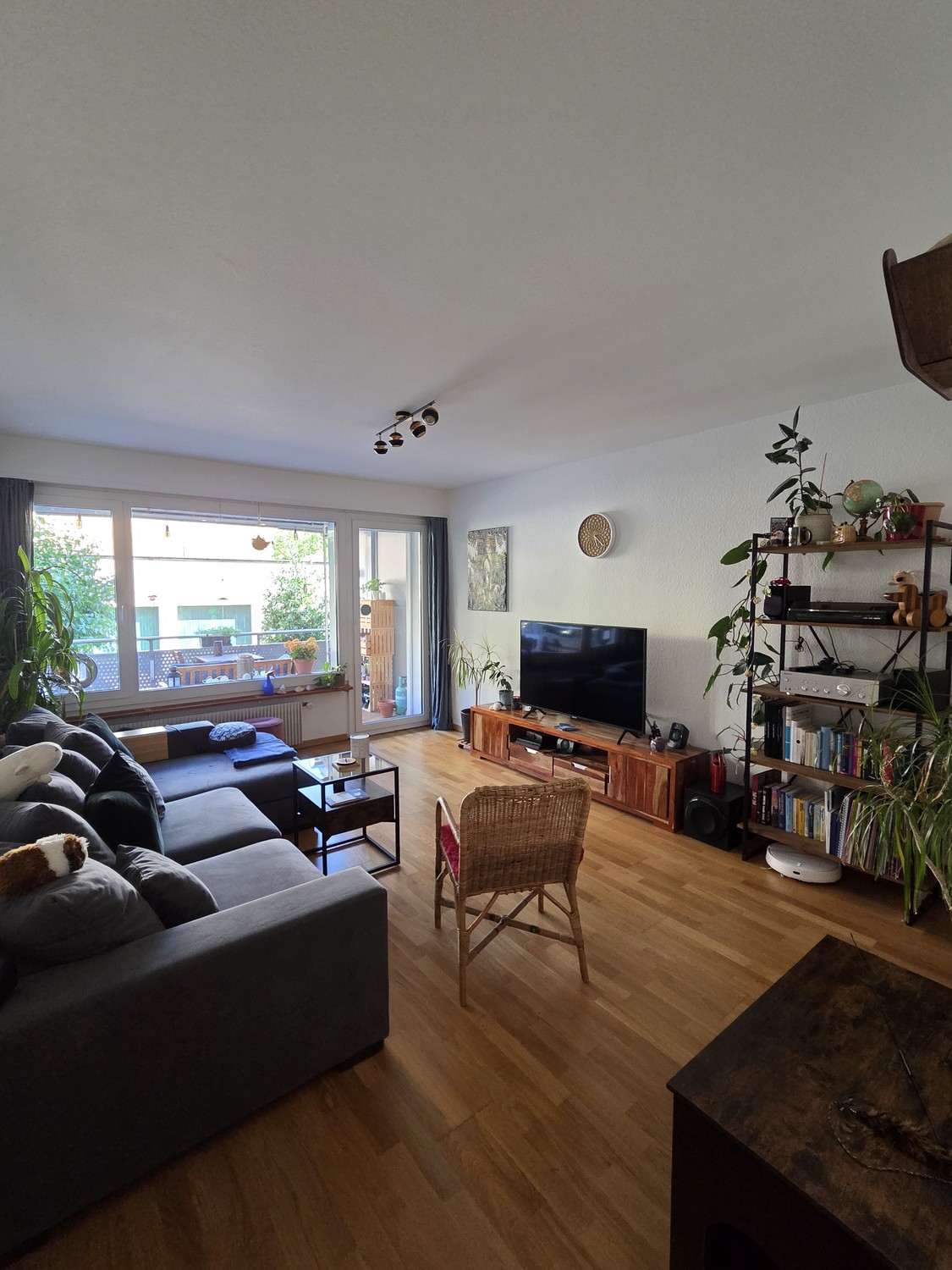 Appartement de 2 ½ pièces, photo 1 sur 9