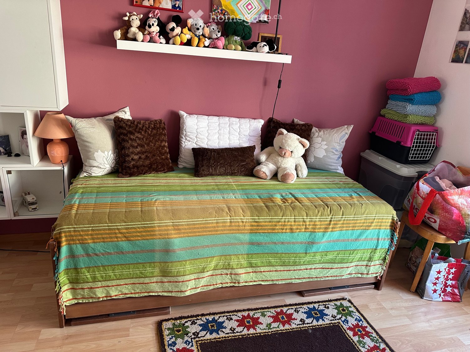 1 room single room