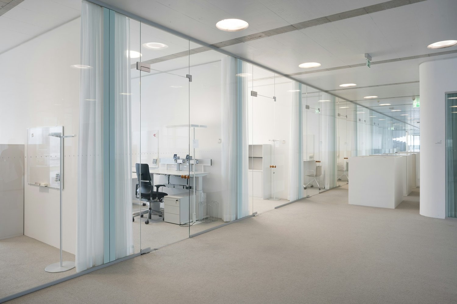 35000m² laboratory, Foto 10 von 10