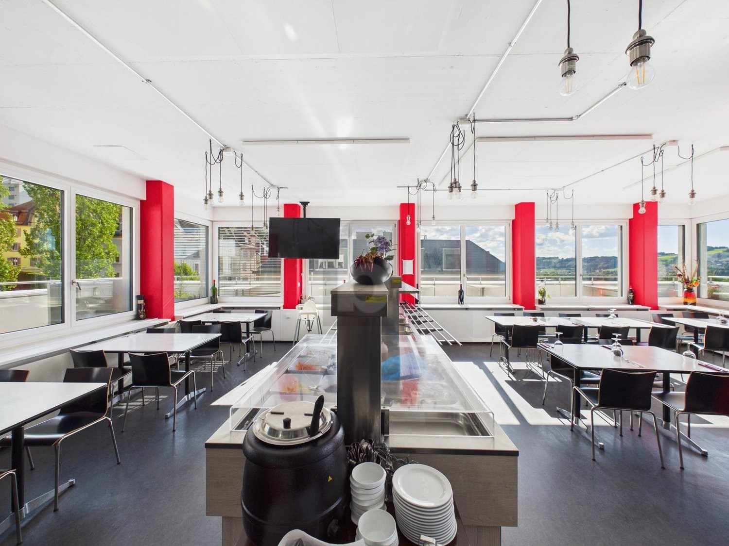 110m² restaurant