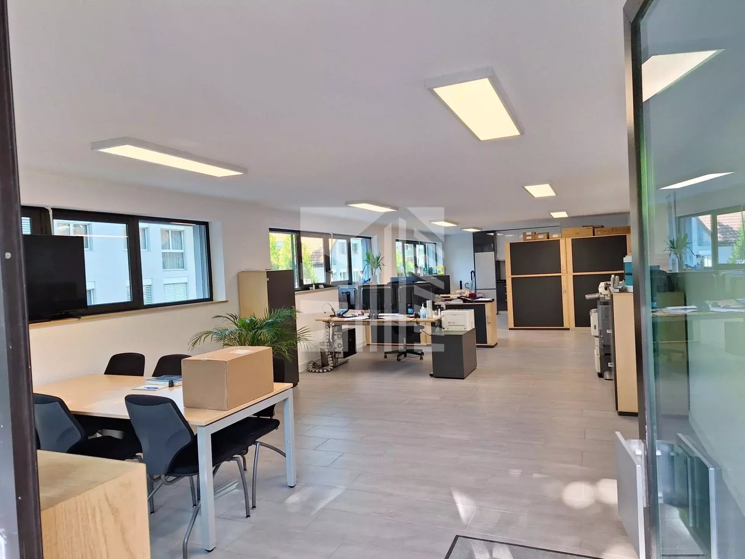 70m² shop, Foto 1 von 10