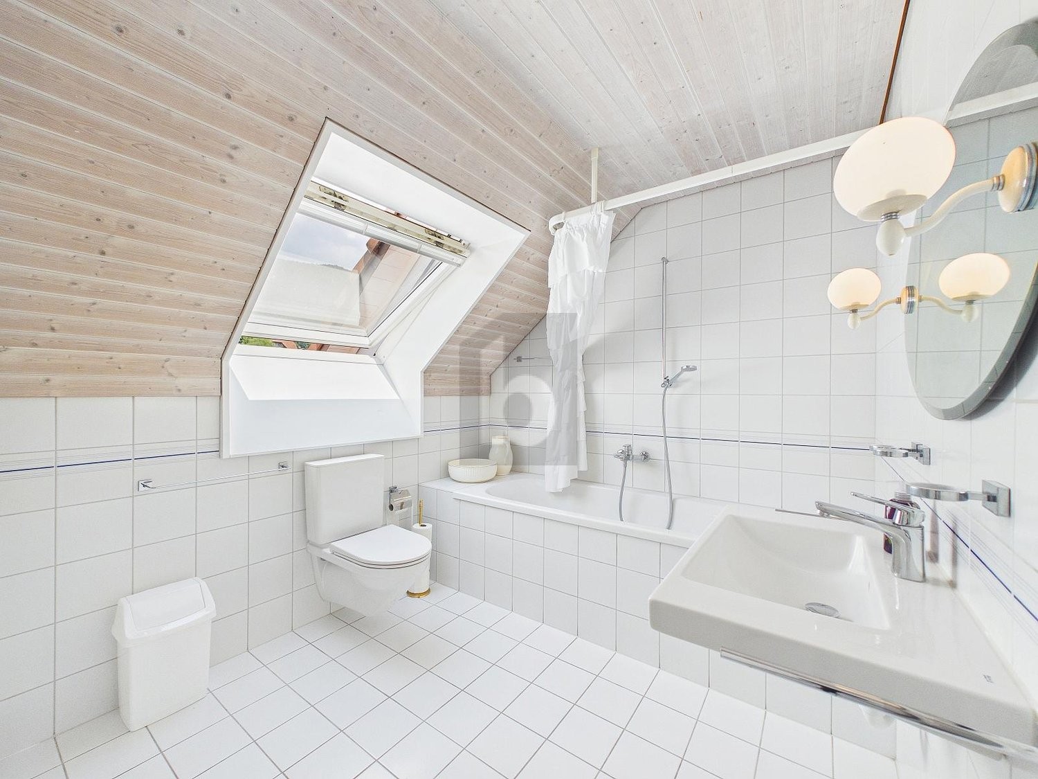 5 ½ rooms row house, Foto 3 von 4