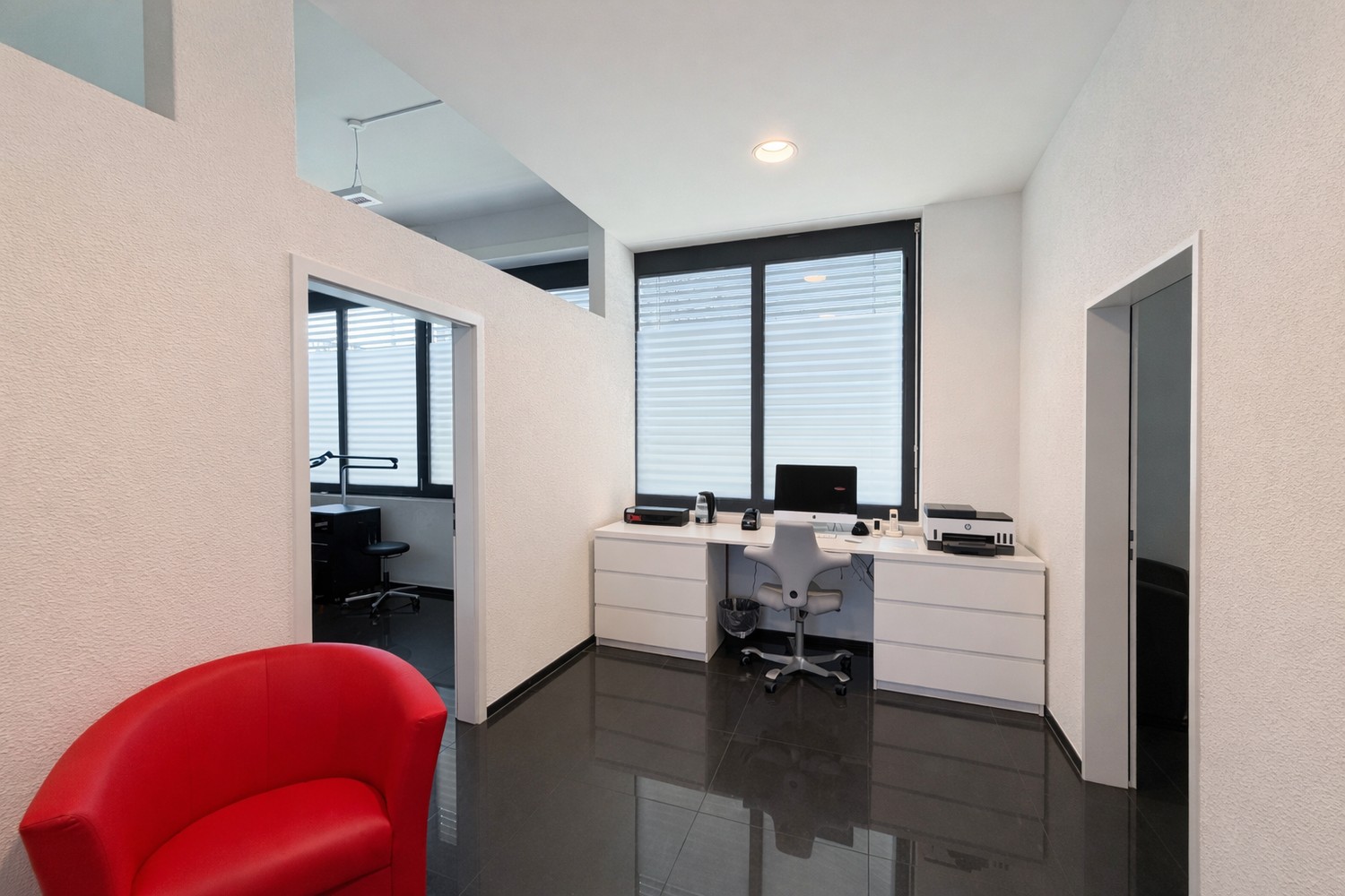 100m² commerciale