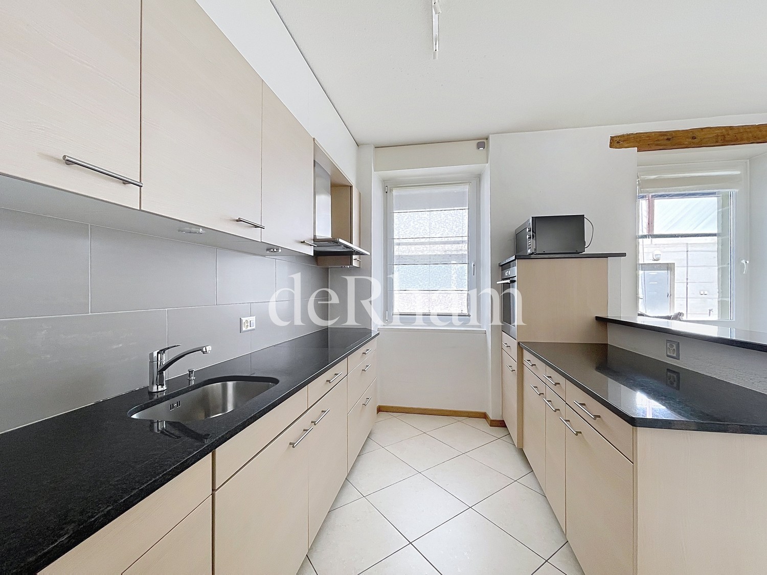 8 ½ rooms apartment