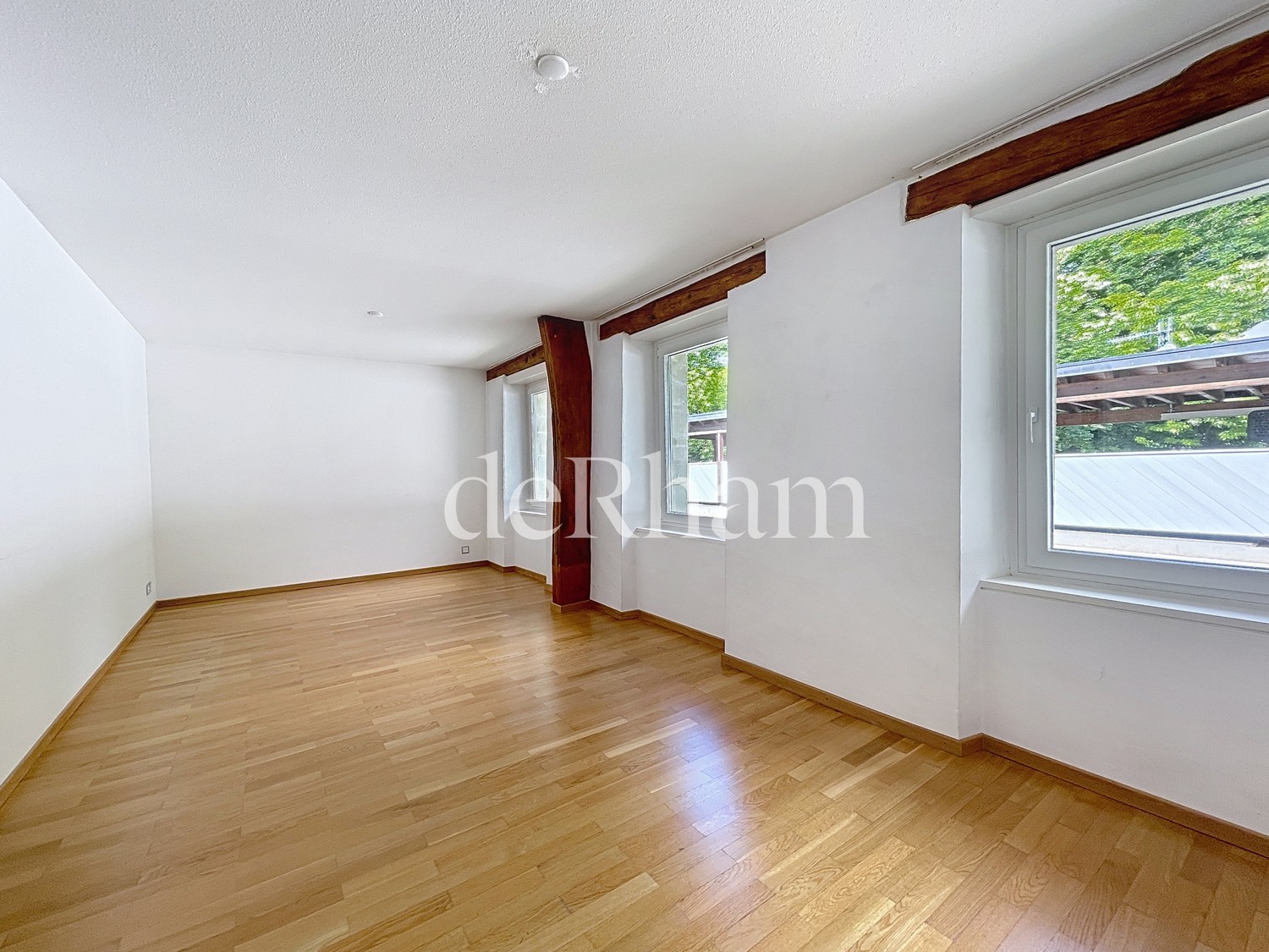 8 ½ rooms apartment