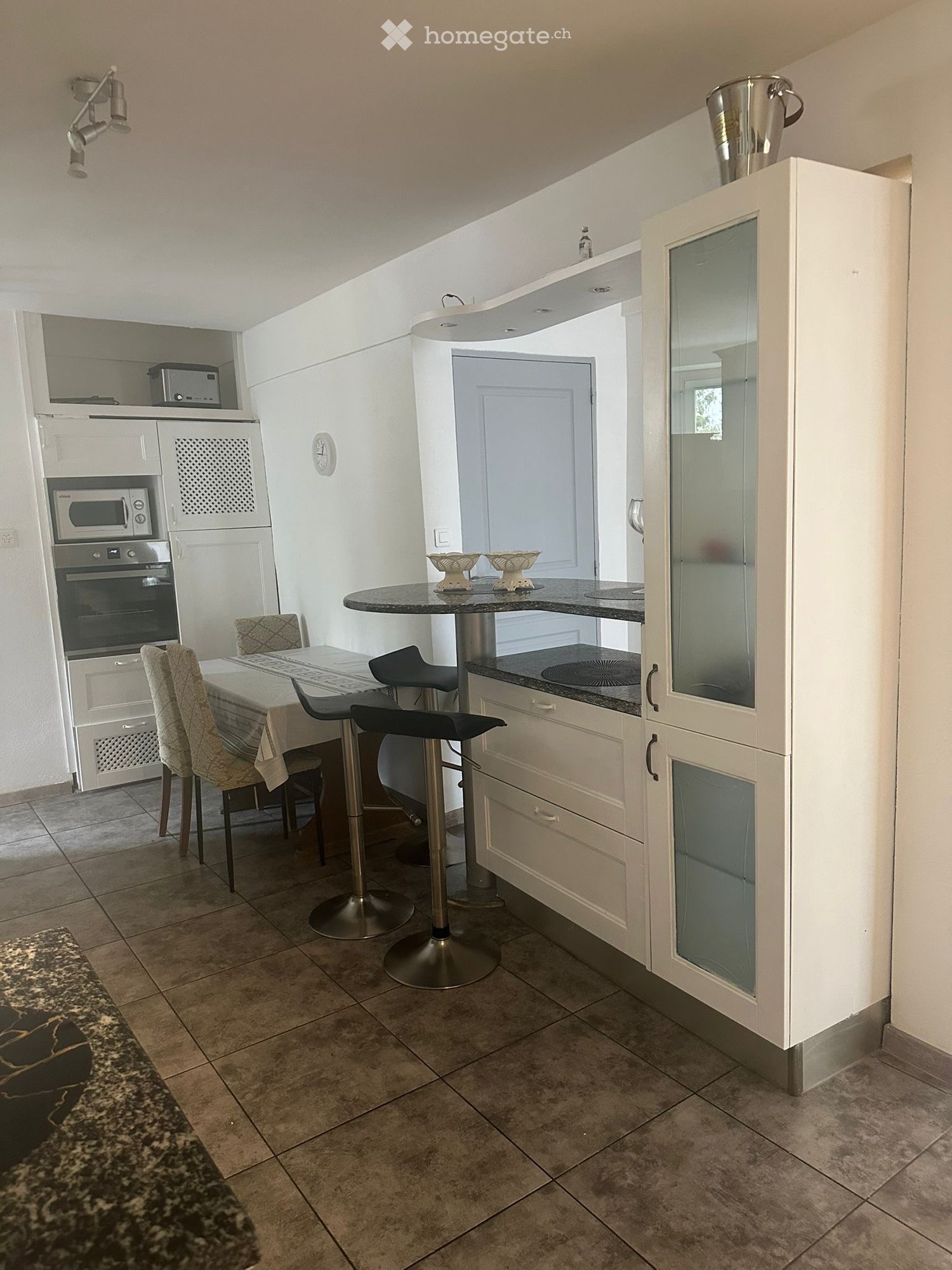 4 rooms apartment