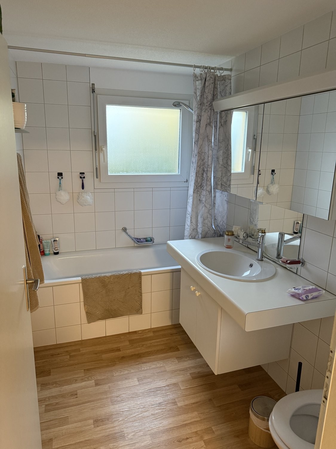 2 ½ rooms furnished flat