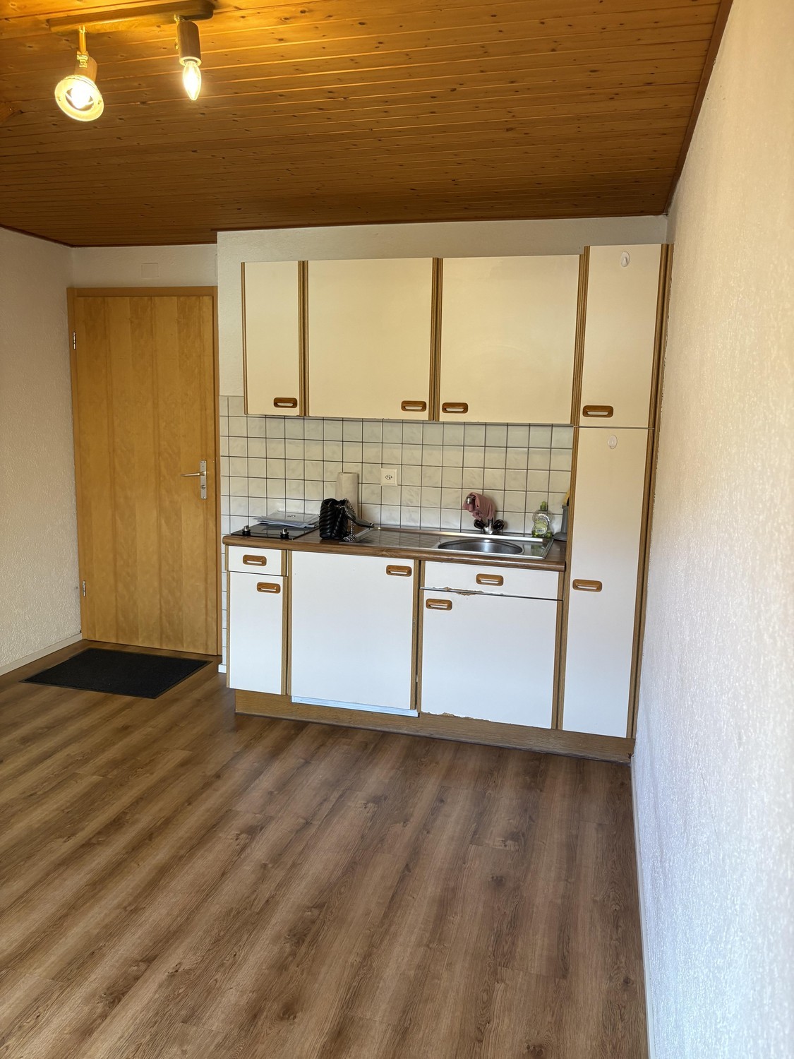 1 Zimmer Einzelzimmer, Foto 2 von 6