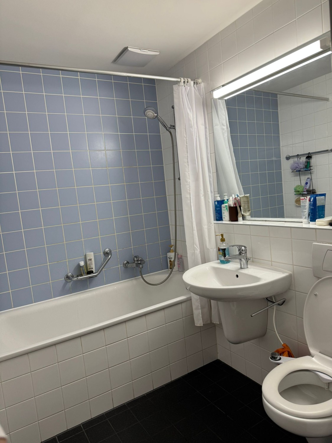 Room in a shared flat, Foto 3 von 6