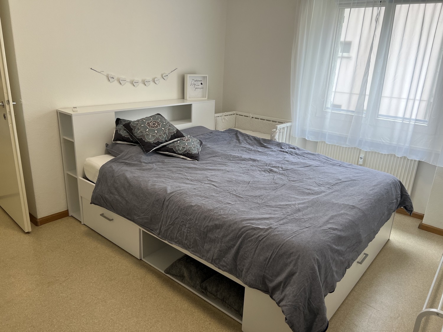 Zimmer in einer Wohngemeinschaft, Foto 2 von 7