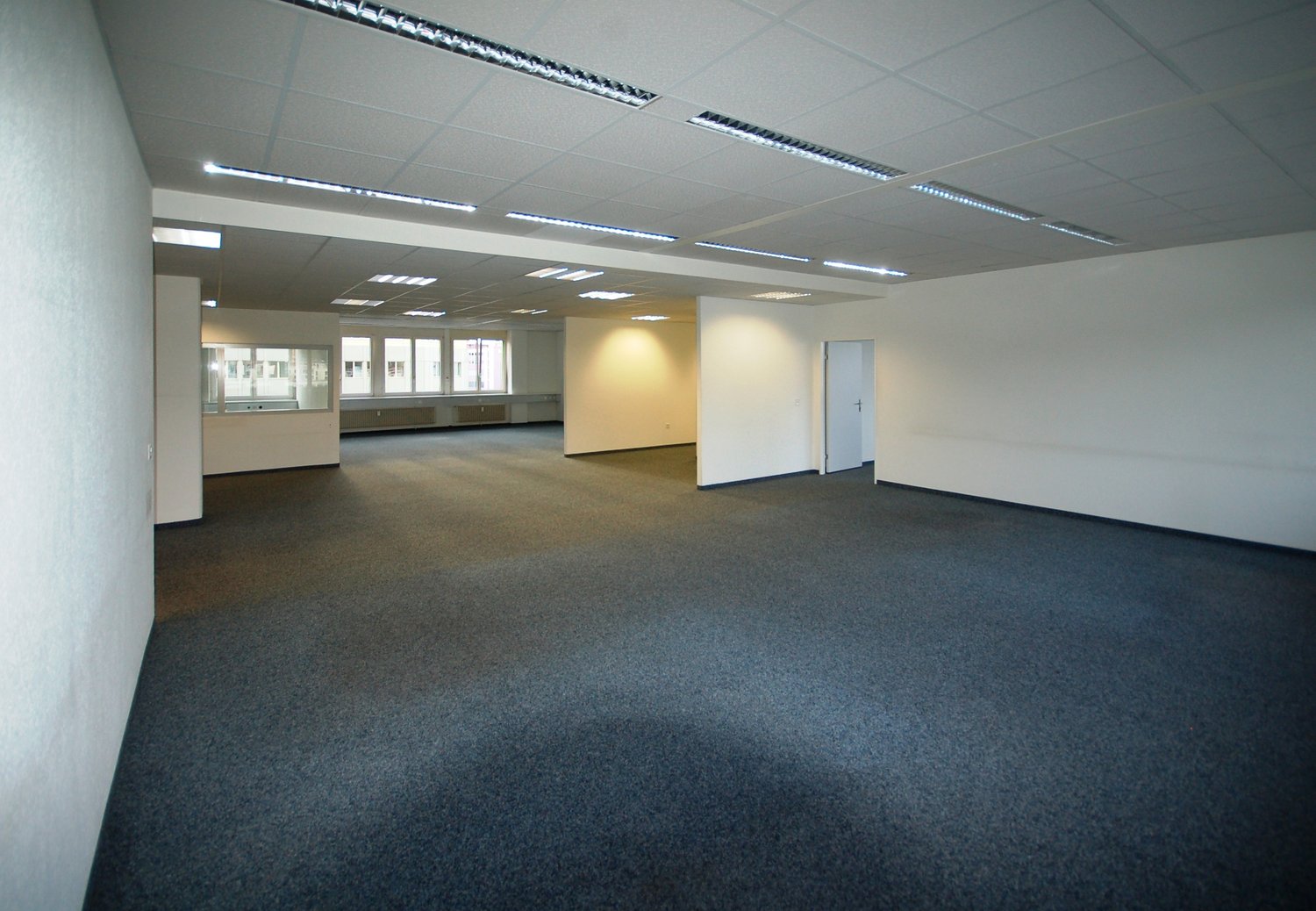 331m² bureau, photo 3 sur 8