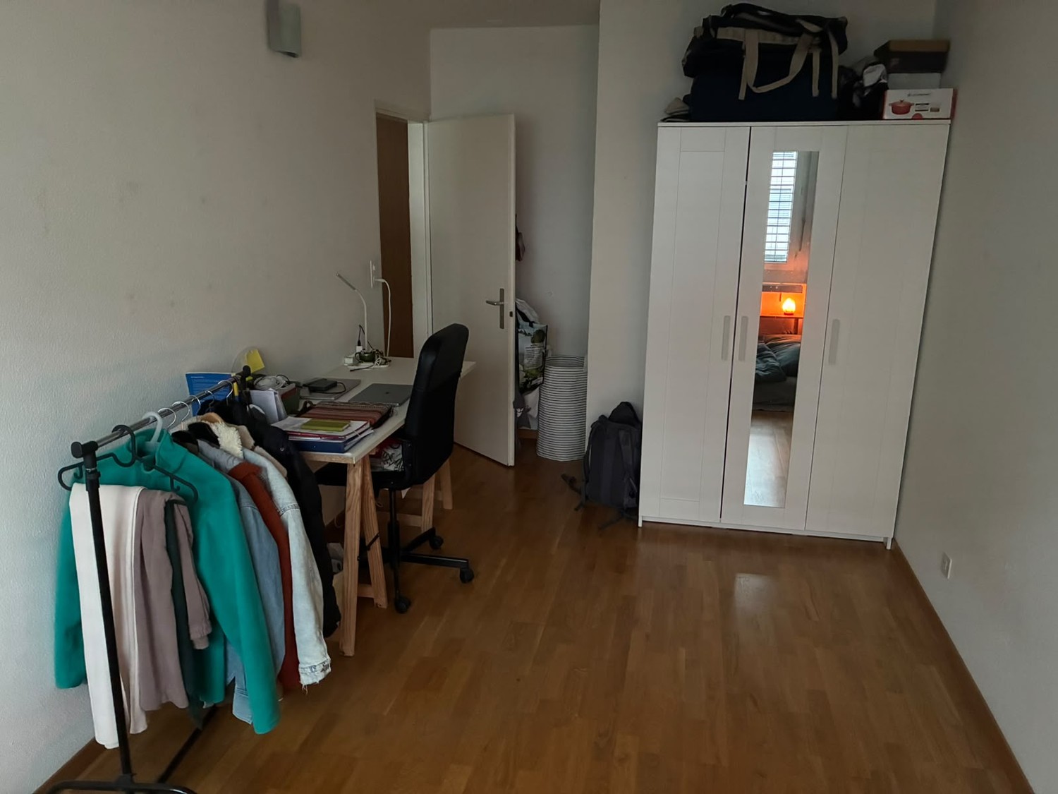 Room in a shared flat, Foto 2 von 4