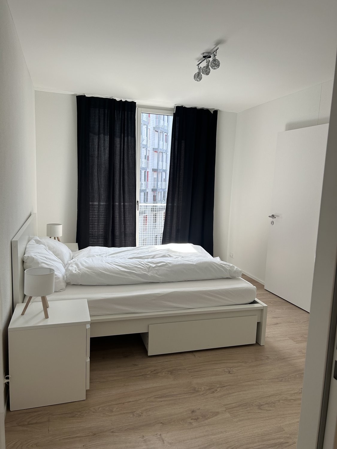 3 ½ rooms furnished flat, Foto 2 von 9