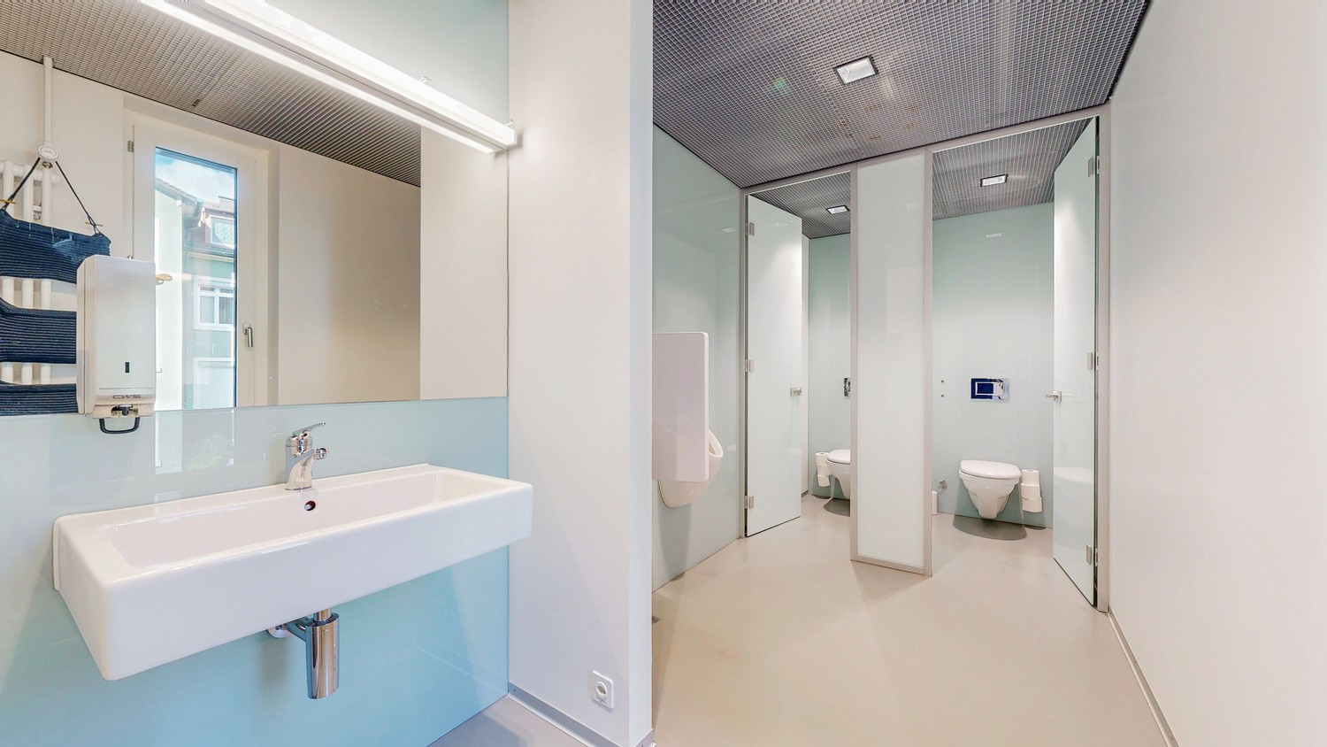 670m² office, Foto 10 von 10