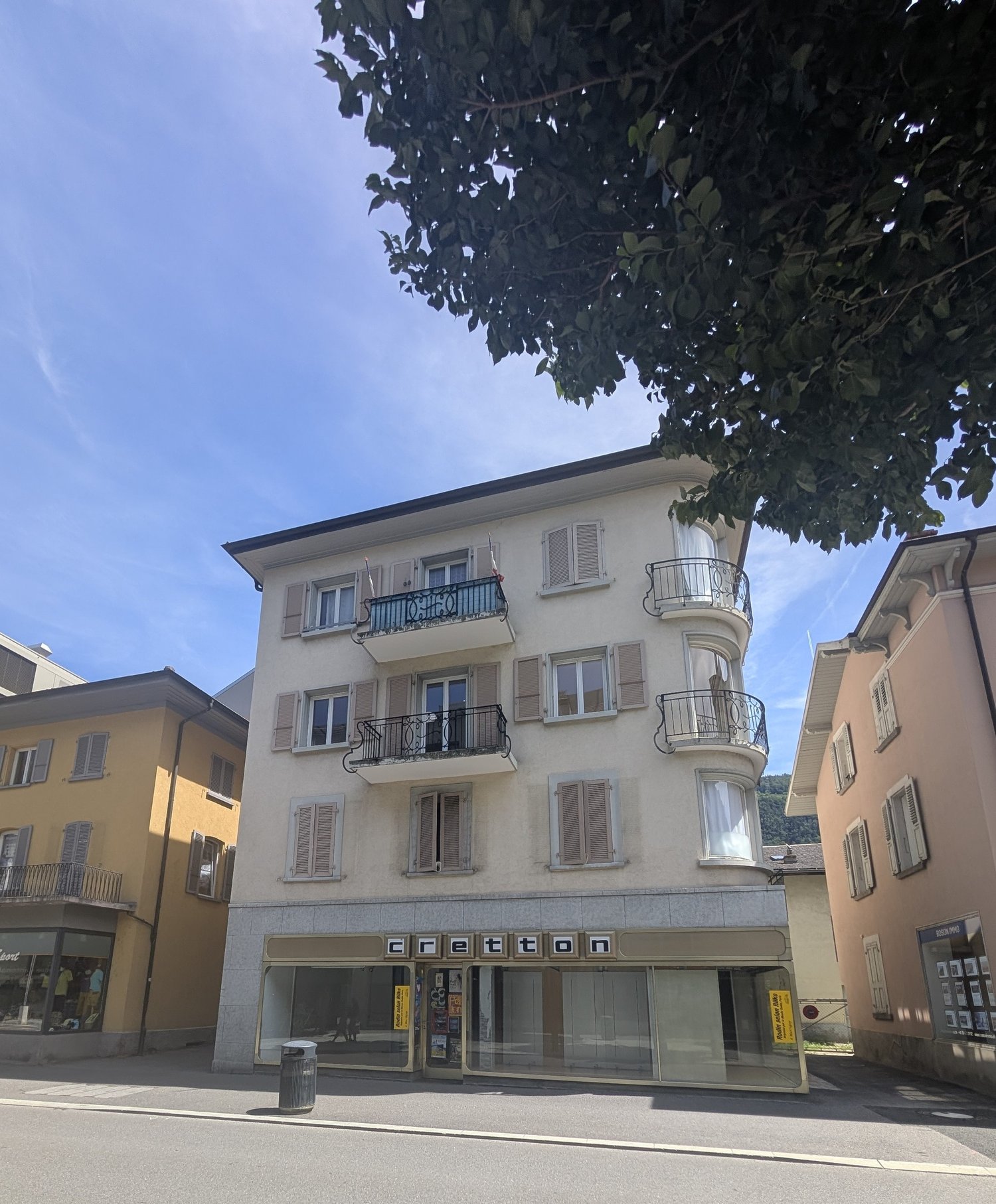 229m² commercial, Foto 1 von 10