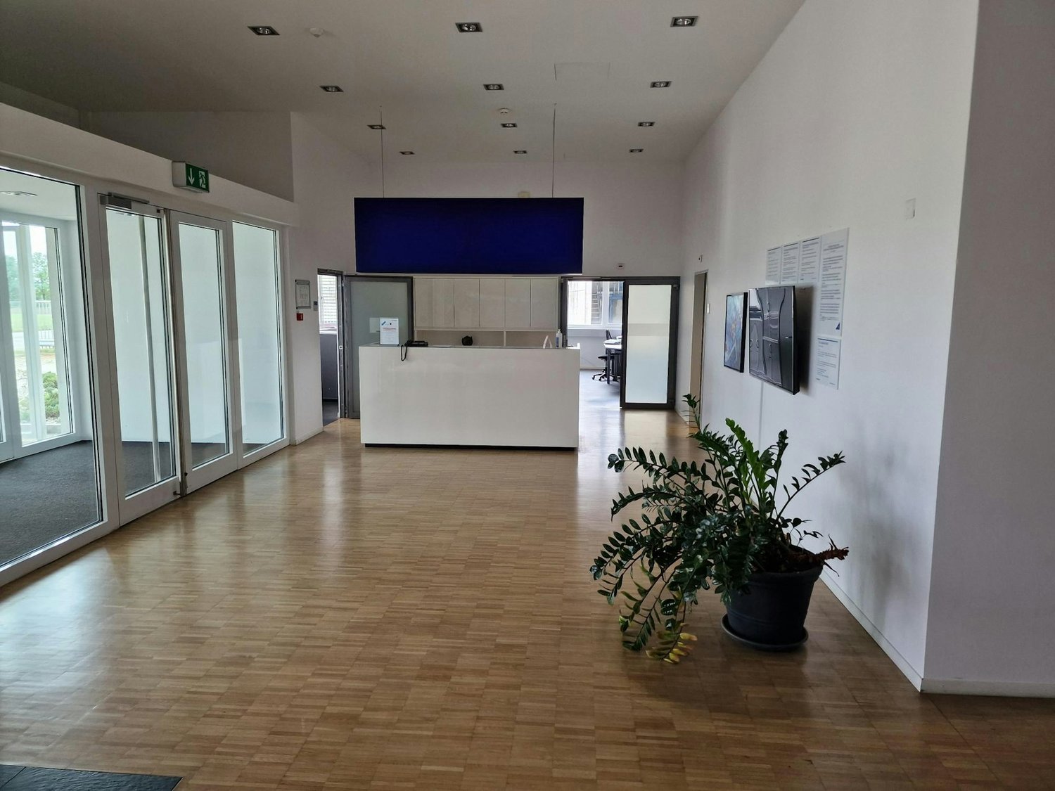 10000m² commercial, Foto 4 von 8