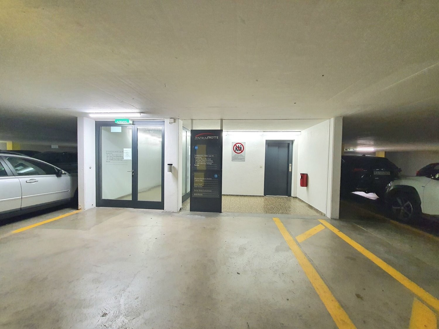 Open slot, Foto 3 von 3