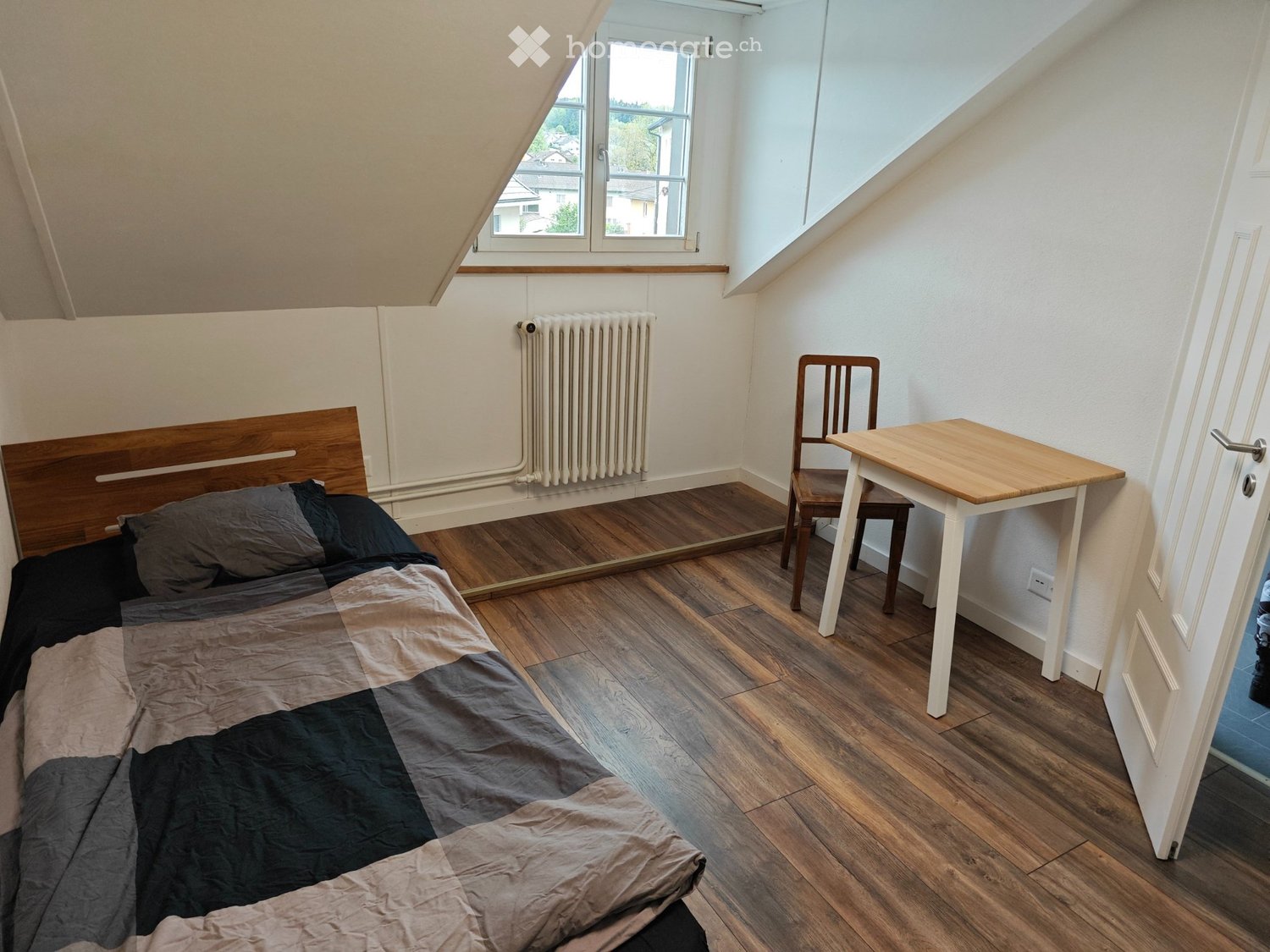 1 room single room, Foto 2 von 2
