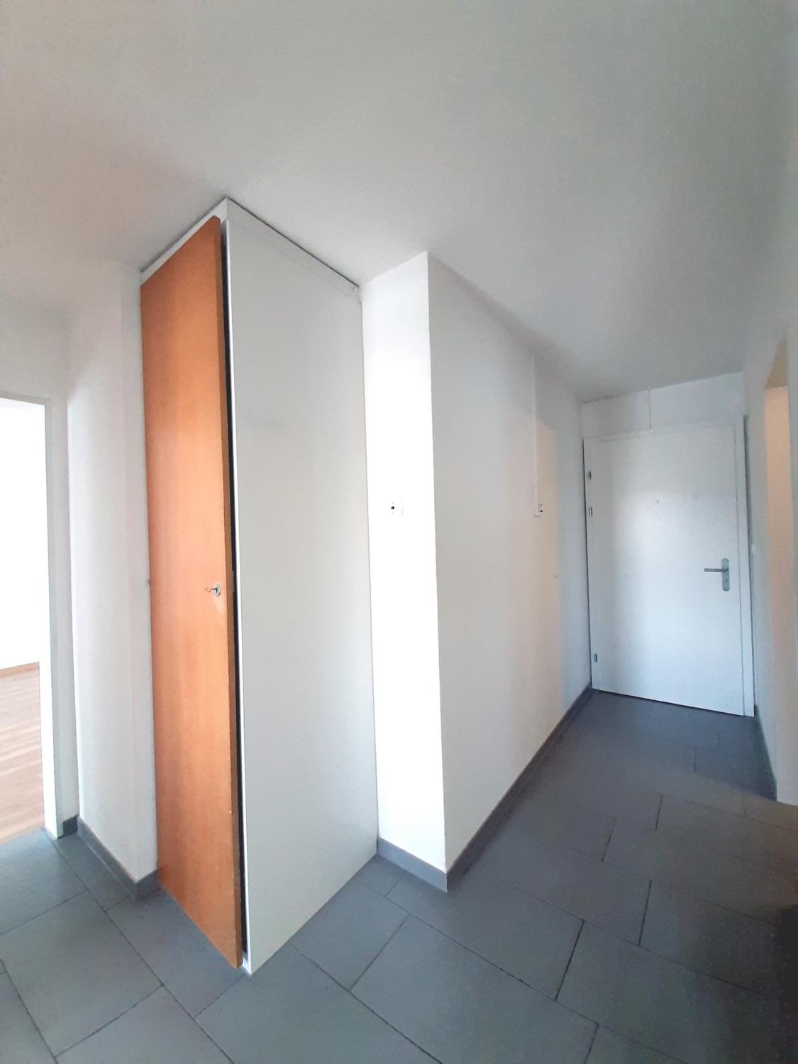 3 rooms apartment, Foto 3 von 9