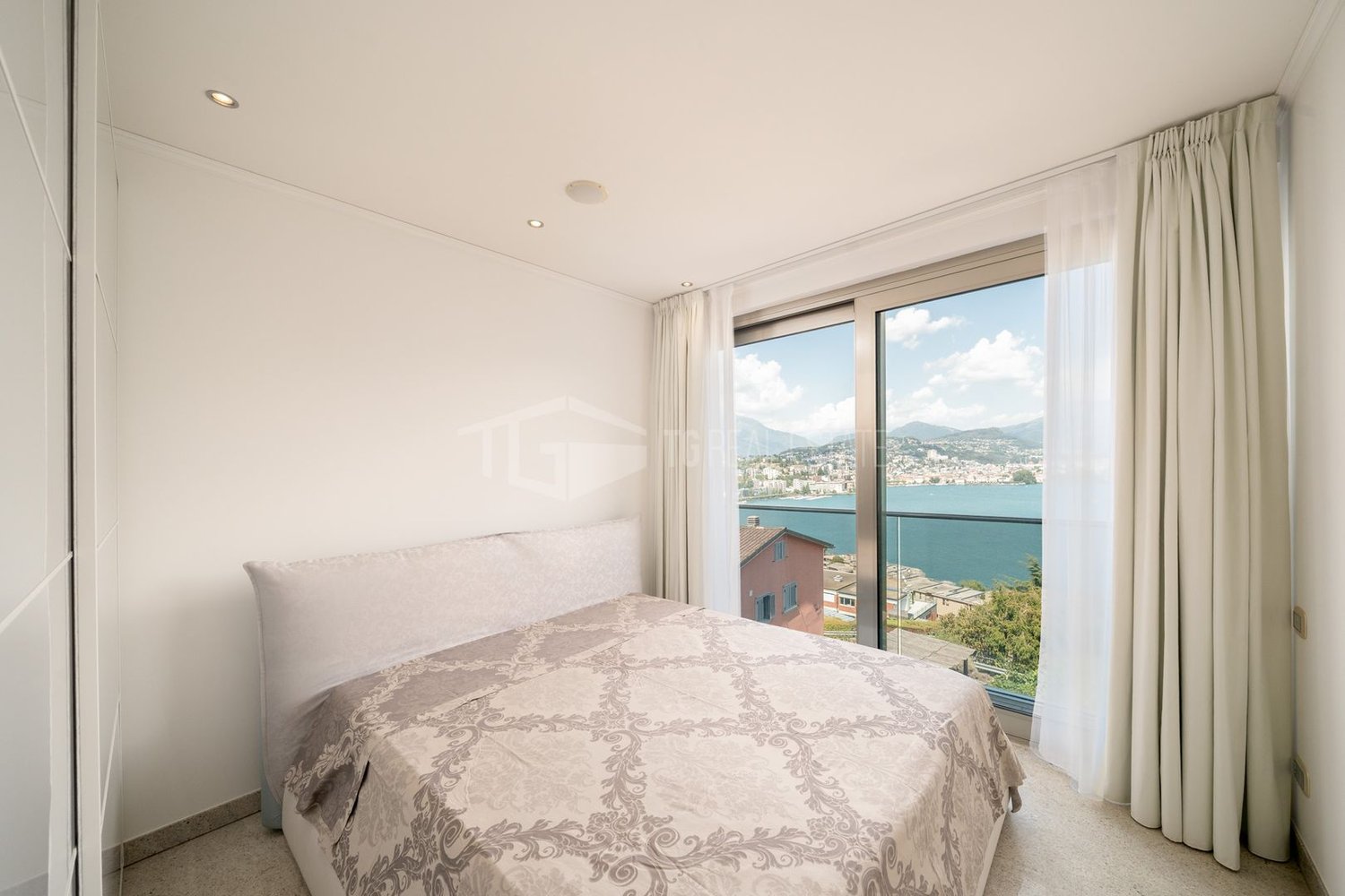 3 ½ rooms furnished flat