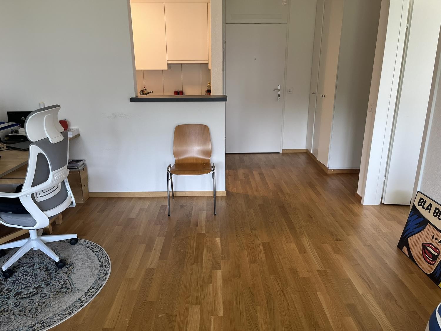 2 rooms apartment, photo 2 of 4