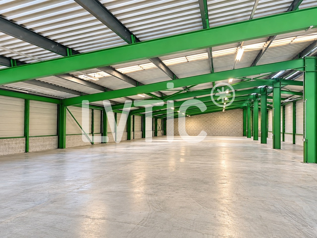 2100m² Lagerraum