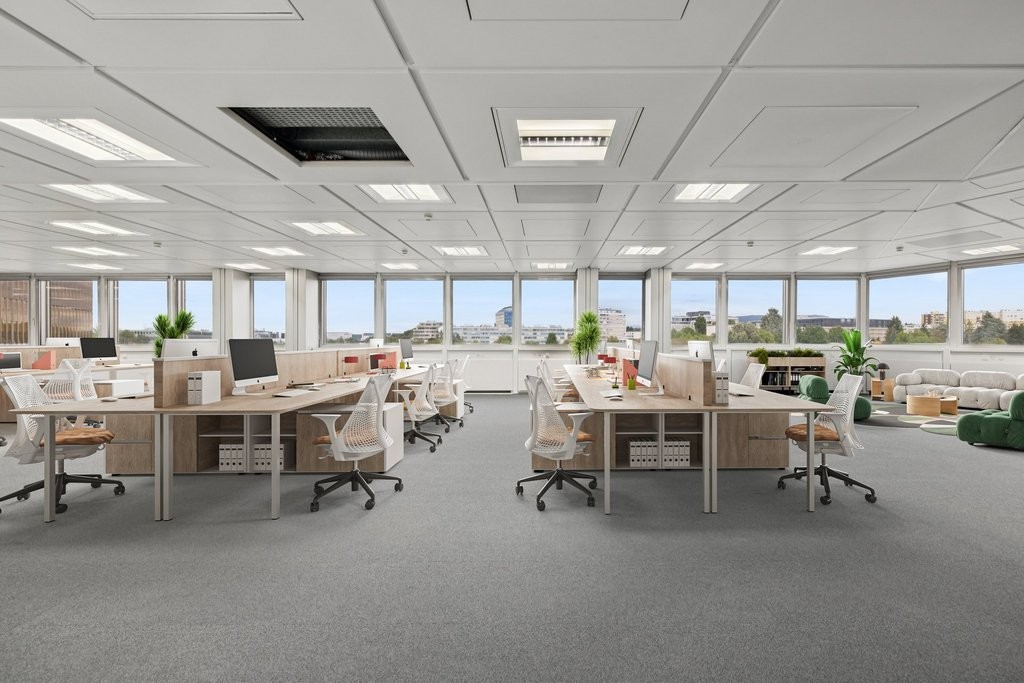 417m² office