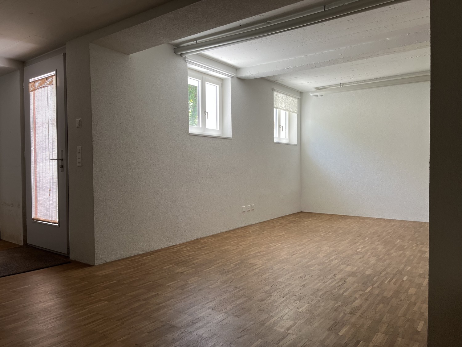 45m² commercial