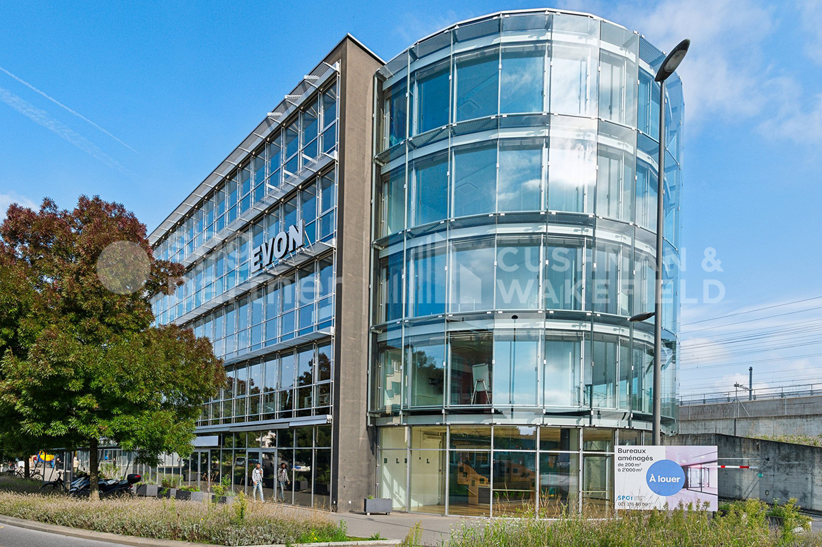 548m² commercial, Foto 1 von 7
