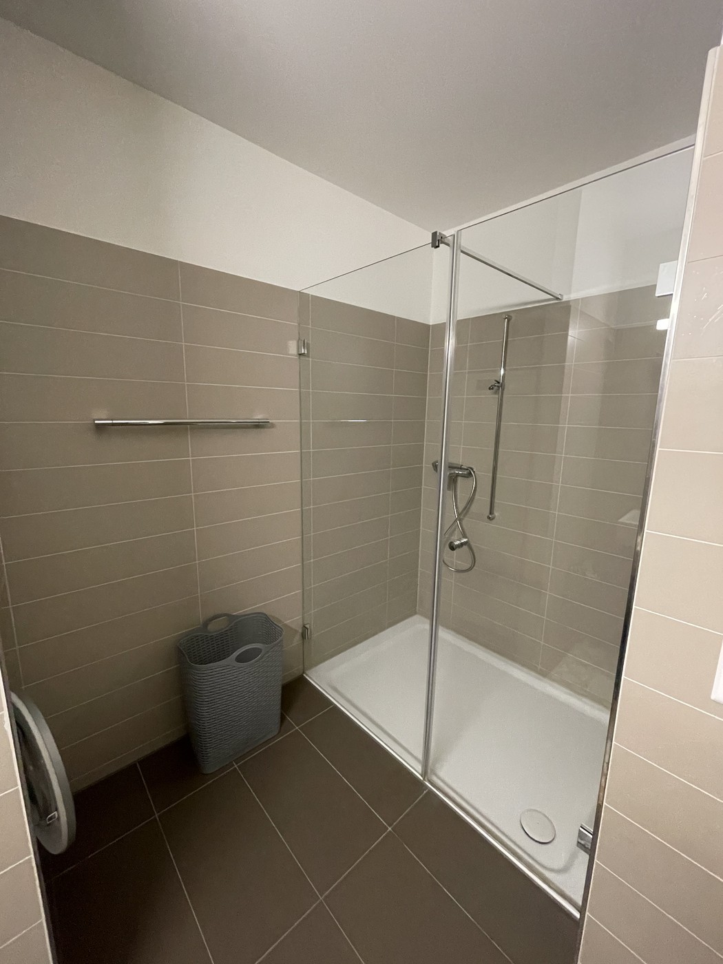 2 ½ Zimmer Wohnung, Foto 3 von 6