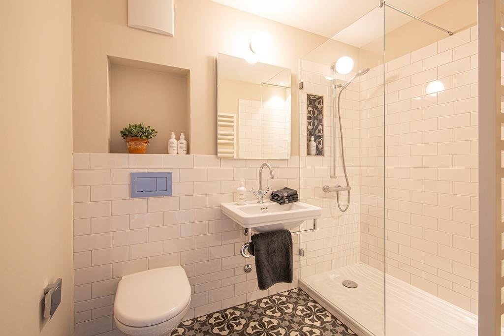 2 room furnished flat, Foto 4 von 5
