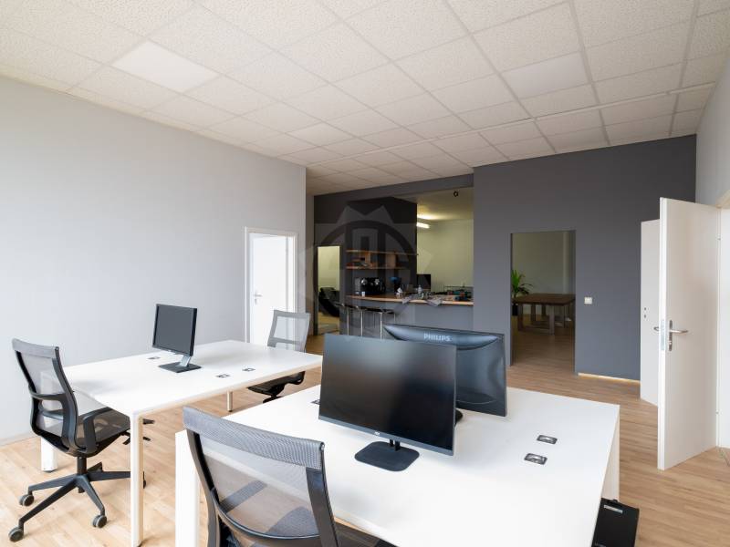 348m² Büro, Foto 8 von 10