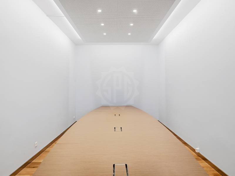 348m² Büro, Foto 7 von 10