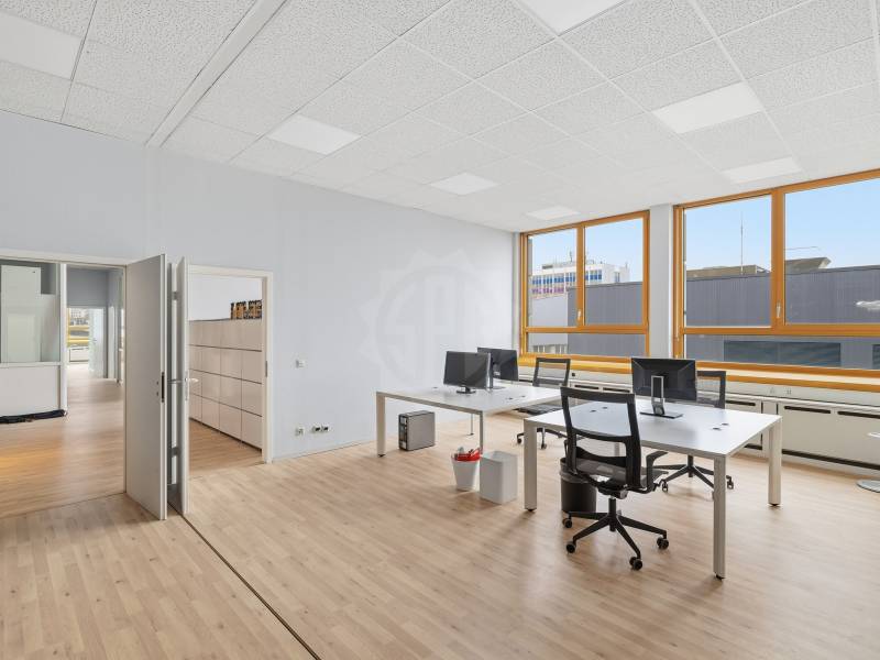 348m² Büro, Foto 5 von 10