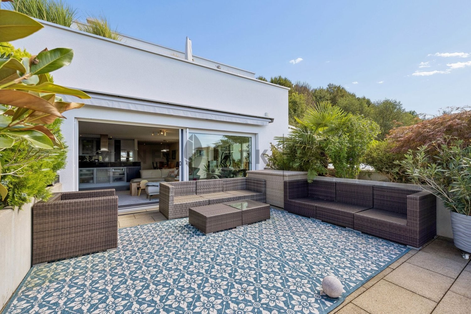 2 ½ rooms terrace flat