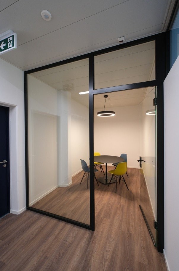 55m² Büro, Foto 3 von 3