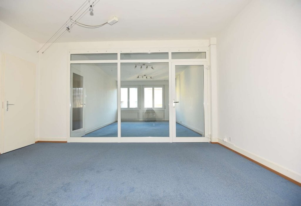 80m² Büro, Foto 1 von 8
